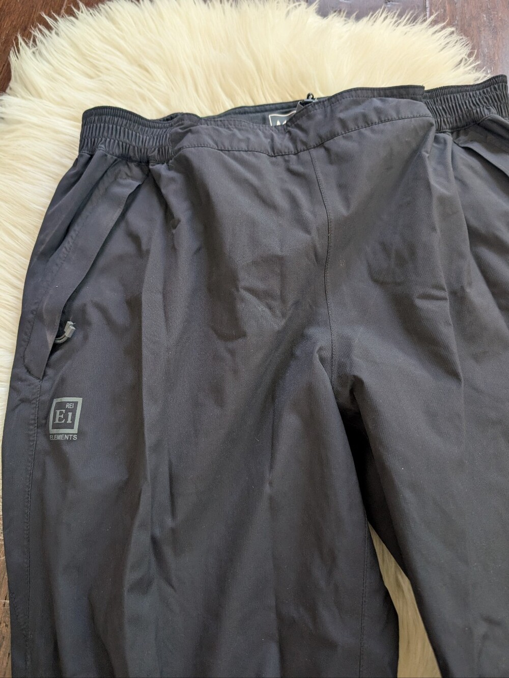 REI Co-op Rainier Rain Pants - Women's M Medium Petite Black Waterproof Hiking - Picture 4 of 6